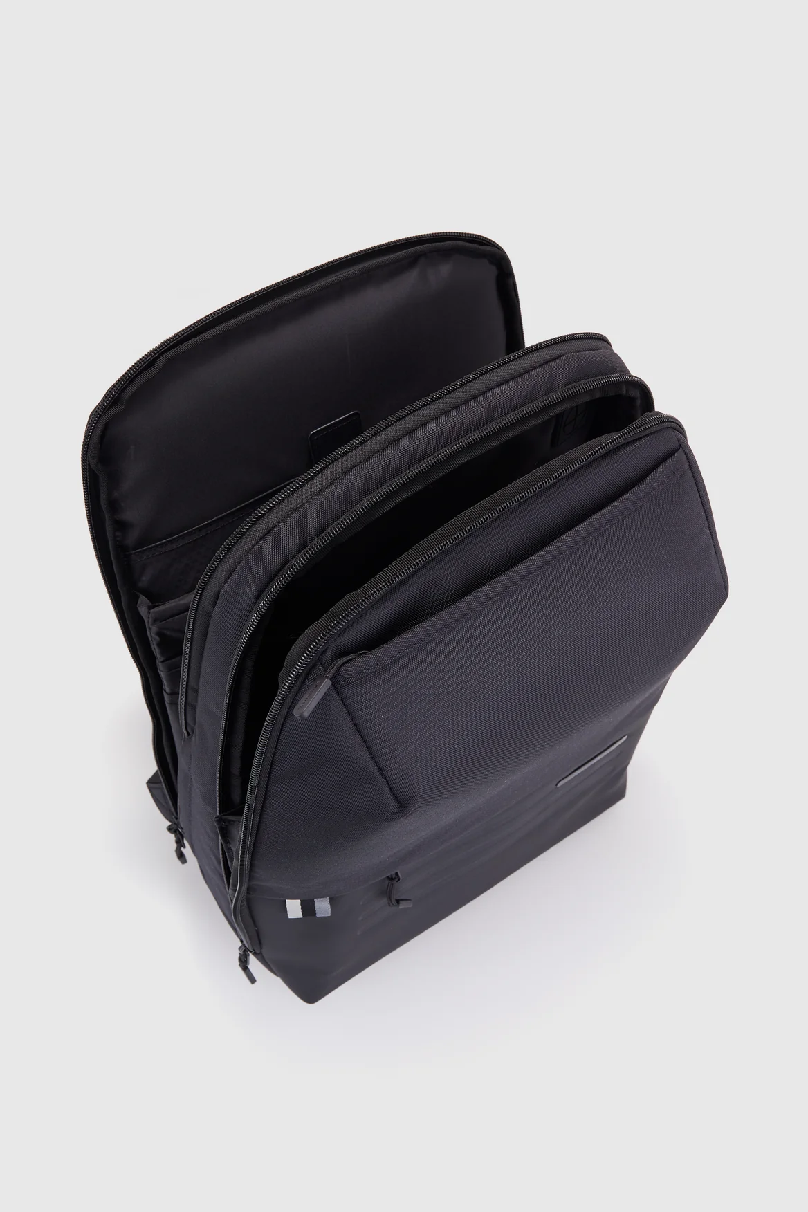 916-stackd-biz-15-6-backpack-3.webp Stackd Biz 15.6" Backpack