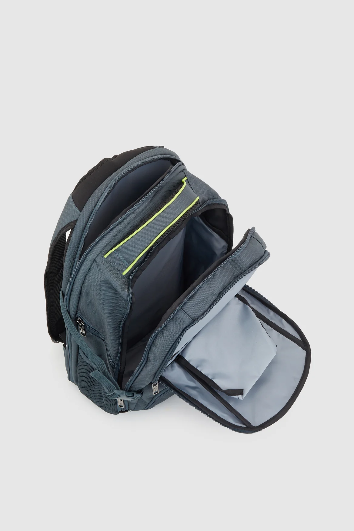928-all-rounder-backpack-3.webp All Rounder Backpack