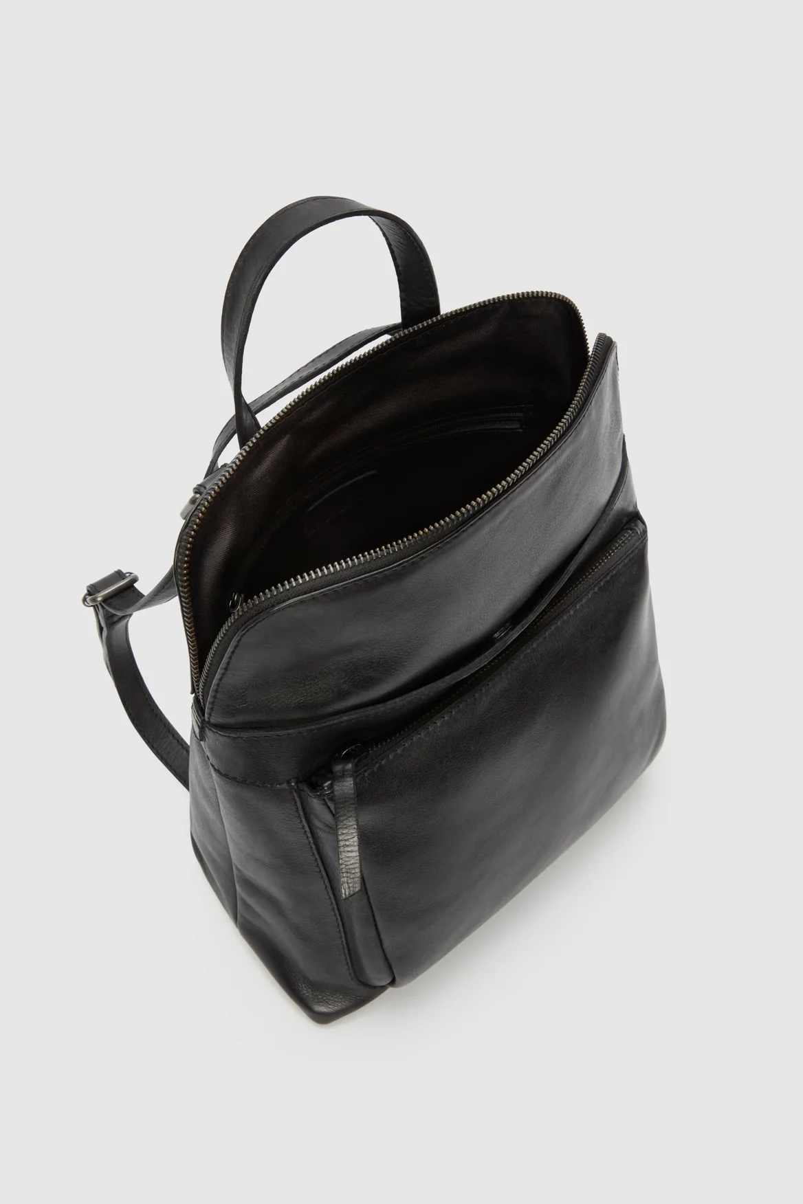 935-maya-leather-convertible-backpack-3.webp Maya Leather Convertible Backpack